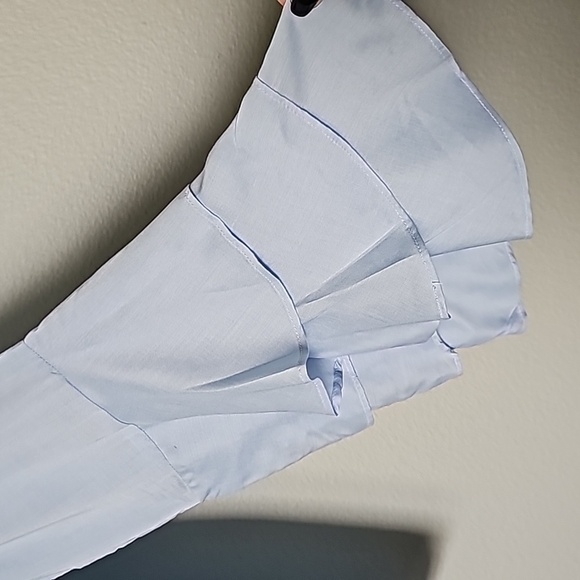 Chelsea & Theodore XL NWT blue tiered ruffle sleeve top - Picture 2 of 5